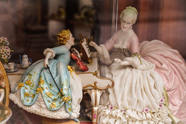 アンティーク陶磁器の人形 ～ヨーロッパ陶磁器のフィギュアの歴史